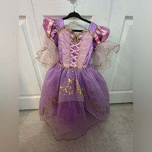 Disney Princess Rapunzel Dress in size 3 with wig